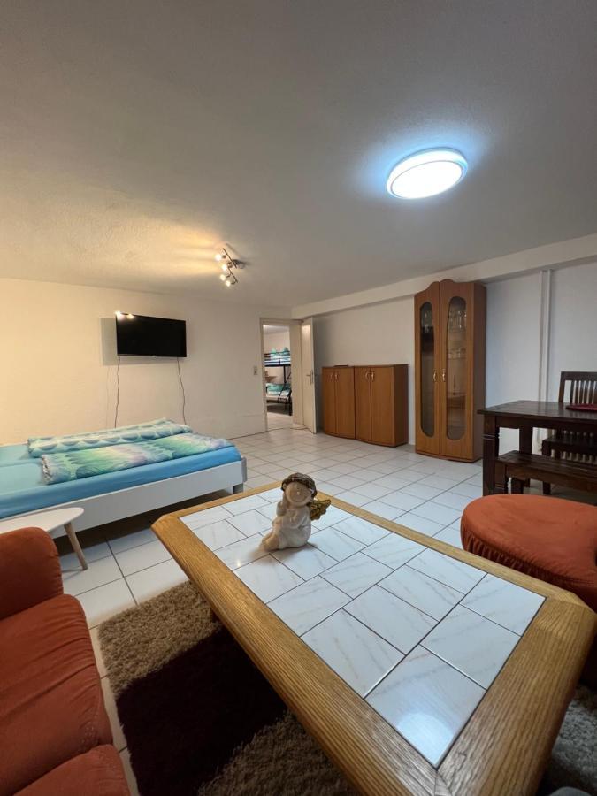 Sions Grosse Ferienwohnung Ferienwohnung Mit 3 Schlafzimmer, 2 Km Bis Zum Europapark Rust Капел-Графенхаузен Екстериор снимка